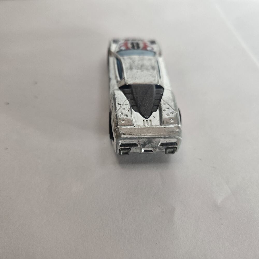 Hot Wheels Acceleracers Reverb Diecast Toy Car, #8 - Silver/Red - Picture 3 of 9
